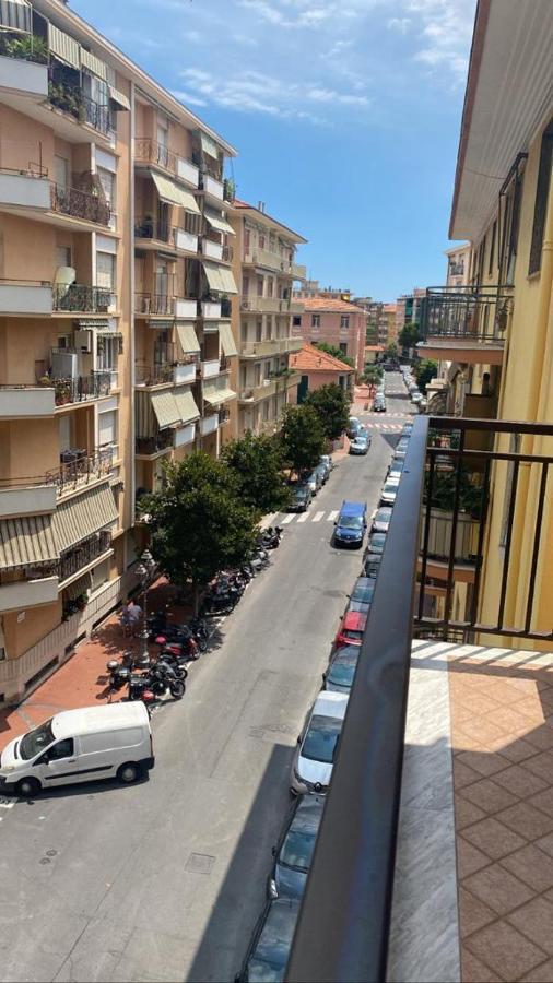 Affittacamere L'Orchidea Ventimiglia Kültér fotó