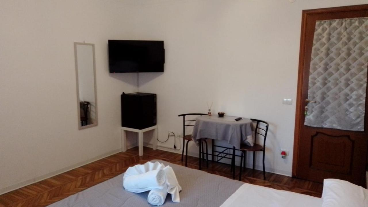 Affittacamere L'Orchidea Ventimiglia Kültér fotó