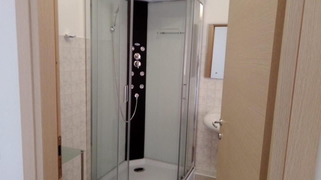 Affittacamere L'Orchidea Ventimiglia Kültér fotó